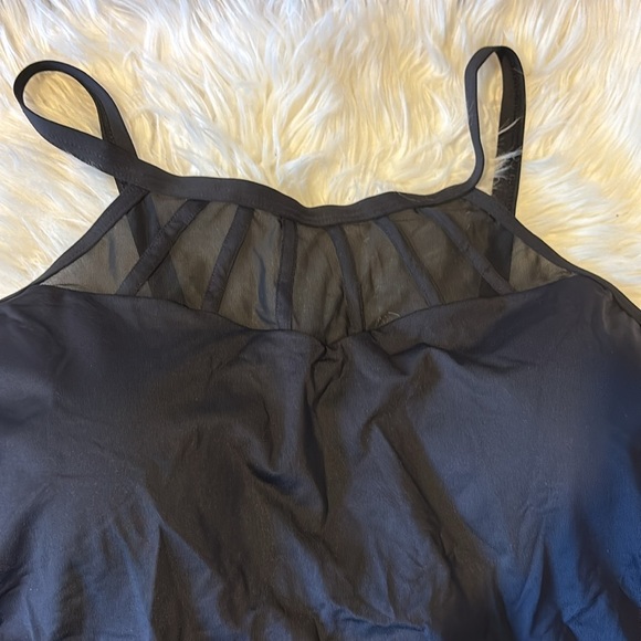 HOLIPICK Black One-Piece Swimsuit - Picture 4 of 11